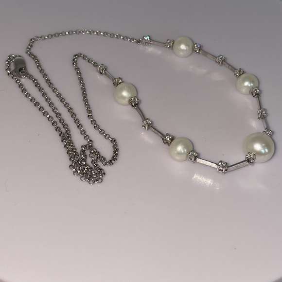 Solid 14K White Gold Pearl Real or Faux Unknown Diamond Necklace - Picture 9 of 11
